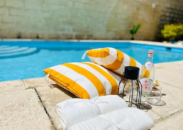 Panoramic Ocean View Villa Is-Swieqi